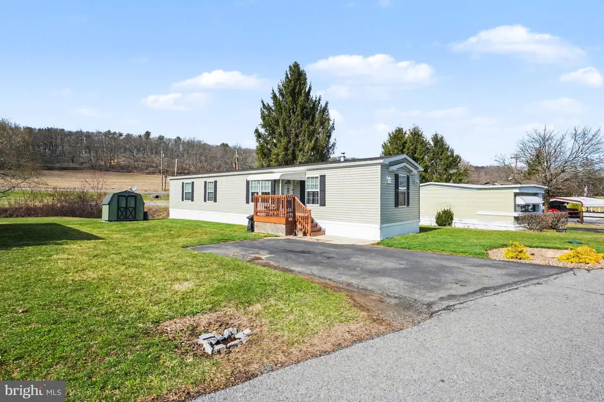 1b Frieden Mnr, Schuylkill Haven, PA 17972 - #1