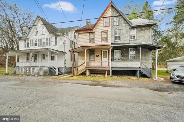 43 Wideawake St, PINE GROVE, PA 17963