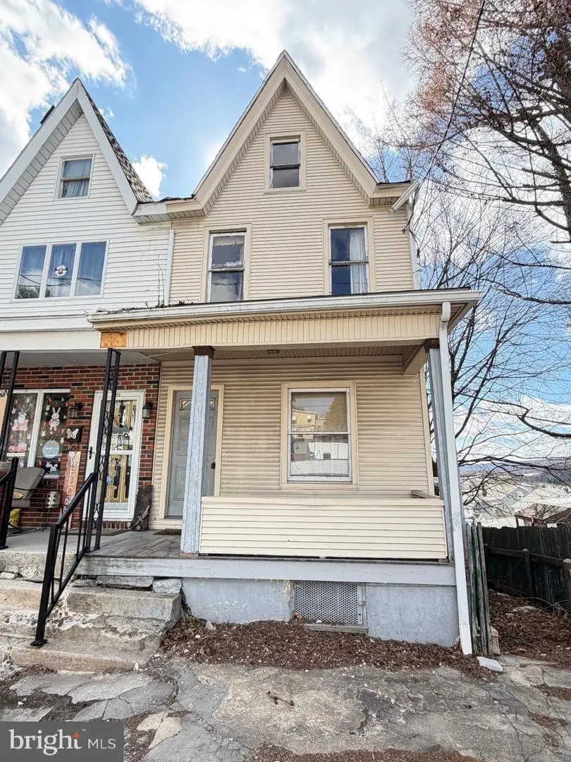 270 3rd St, Coaldale, PA 18218 - #3