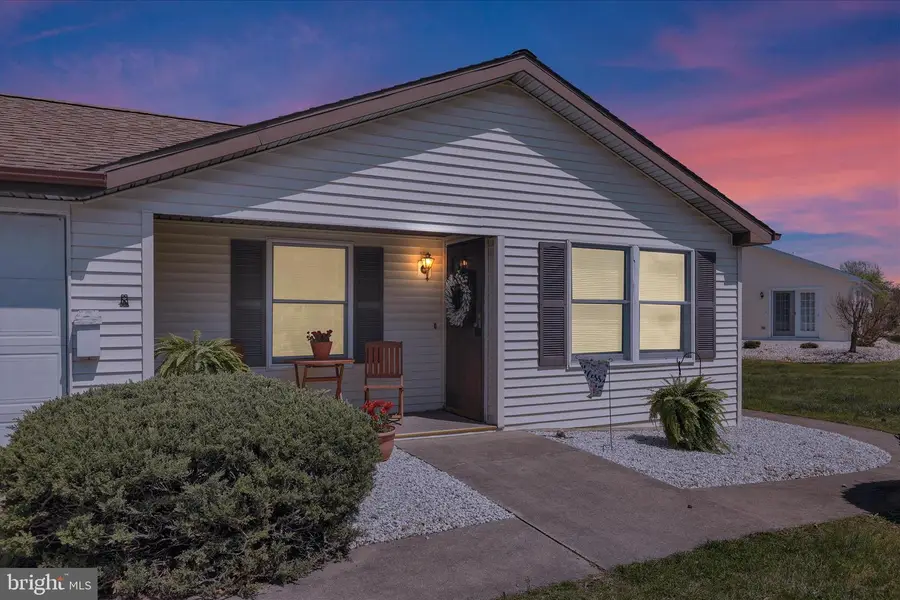 555 Honeysuckle Ct, Pine Grove, PA 17963 - #2