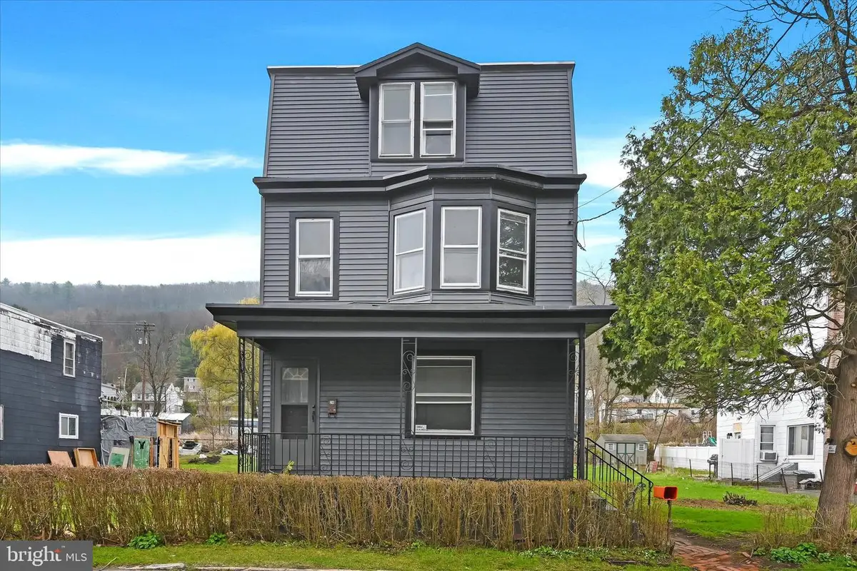 26 Main St, Port Carbon, PA 17965 - #1