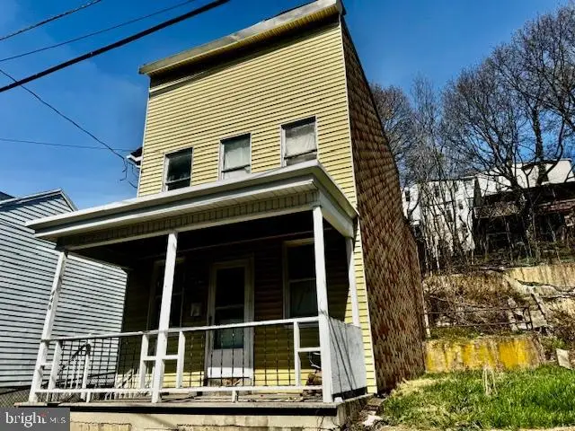 440 E Market St, Pottsville, PA 17901 - #3