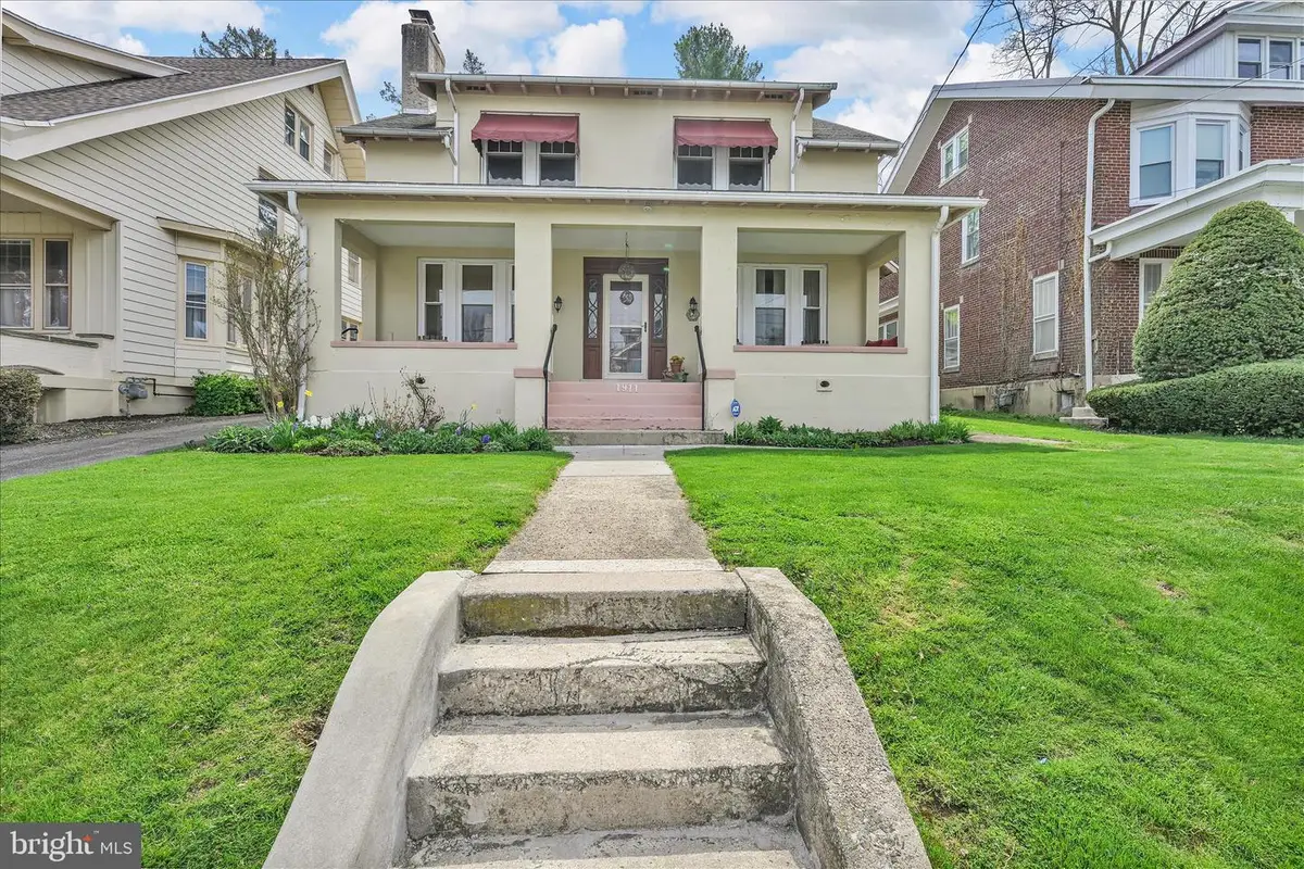 1911 Mahantongo St, Pottsville, PA 17901 - #1