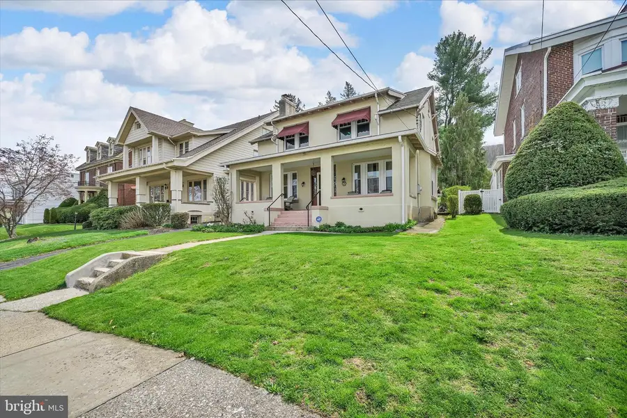 1911 Mahantongo St, Pottsville, PA 17901 - #2