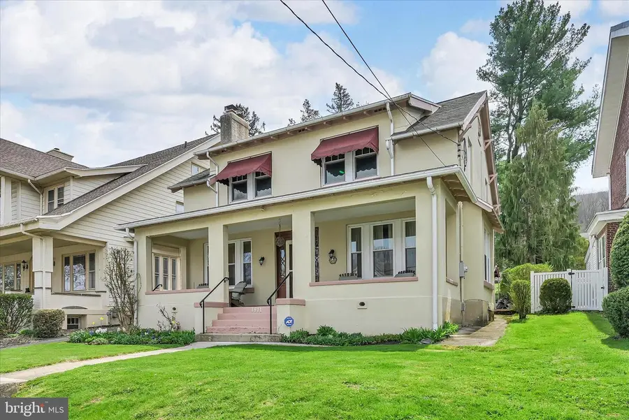 1911 Mahantongo St, Pottsville, PA 17901 - #3
