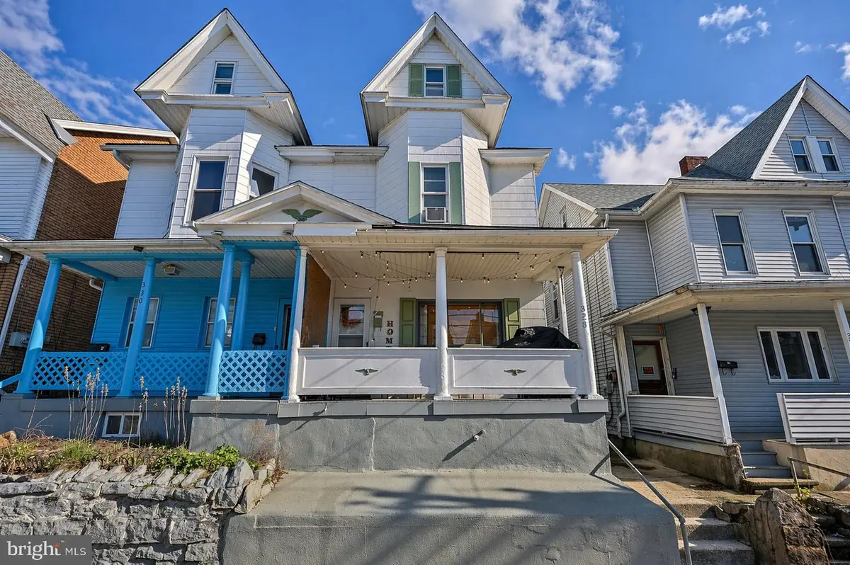 328 Hazle St, Tamaqua, PA 18252 - #1