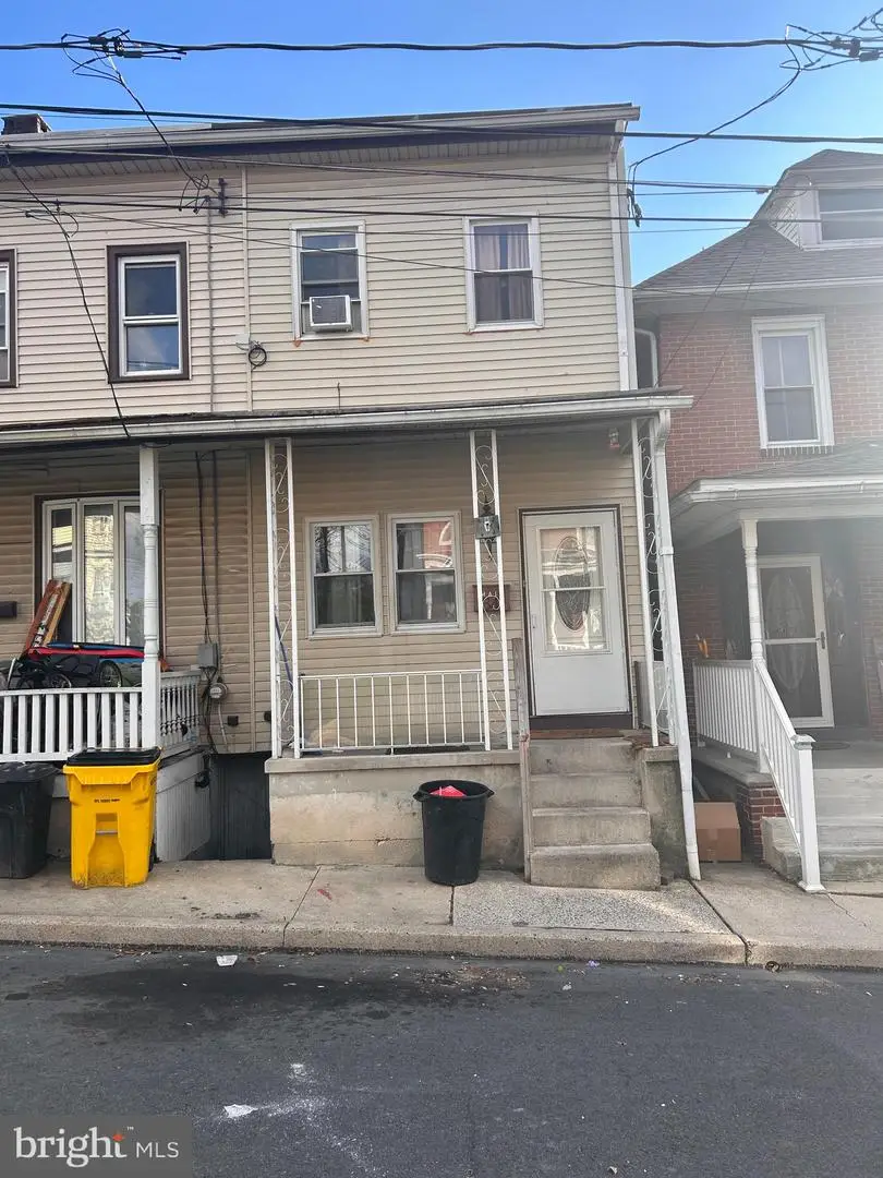 34 S Margaretta St, Schuylkill Haven, PA 17972 - #1