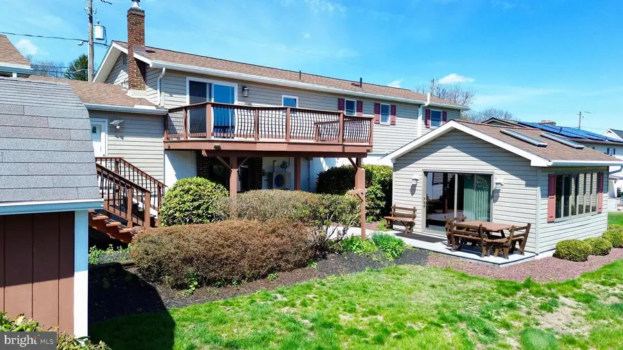 240 Arizona Ave, Shenandoah, PA 17976 - #3
