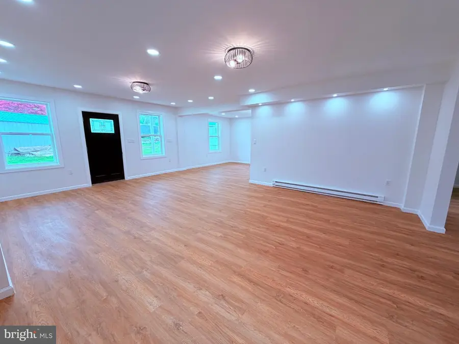 1800 W Wiconisco St, Tower City, PA 17980 - #3