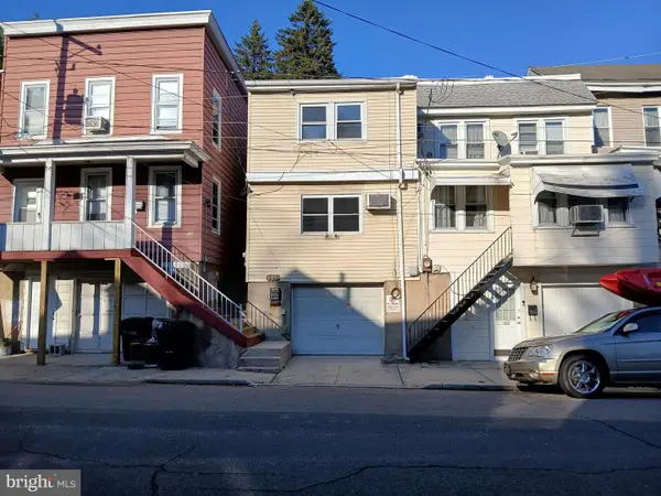 804 Water St, POTTSVILLE, PA 17901