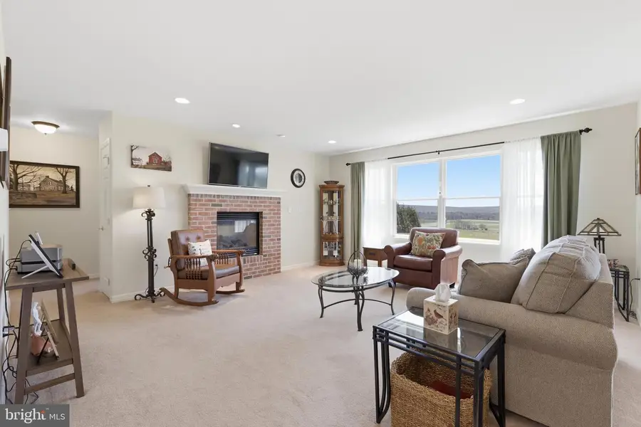 495 Rabbit Run Rd, Andreas, PA 18211 - #2