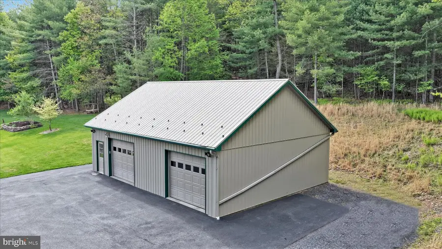 81 Stump Ln, Pine Grove, PA 17963 - #3