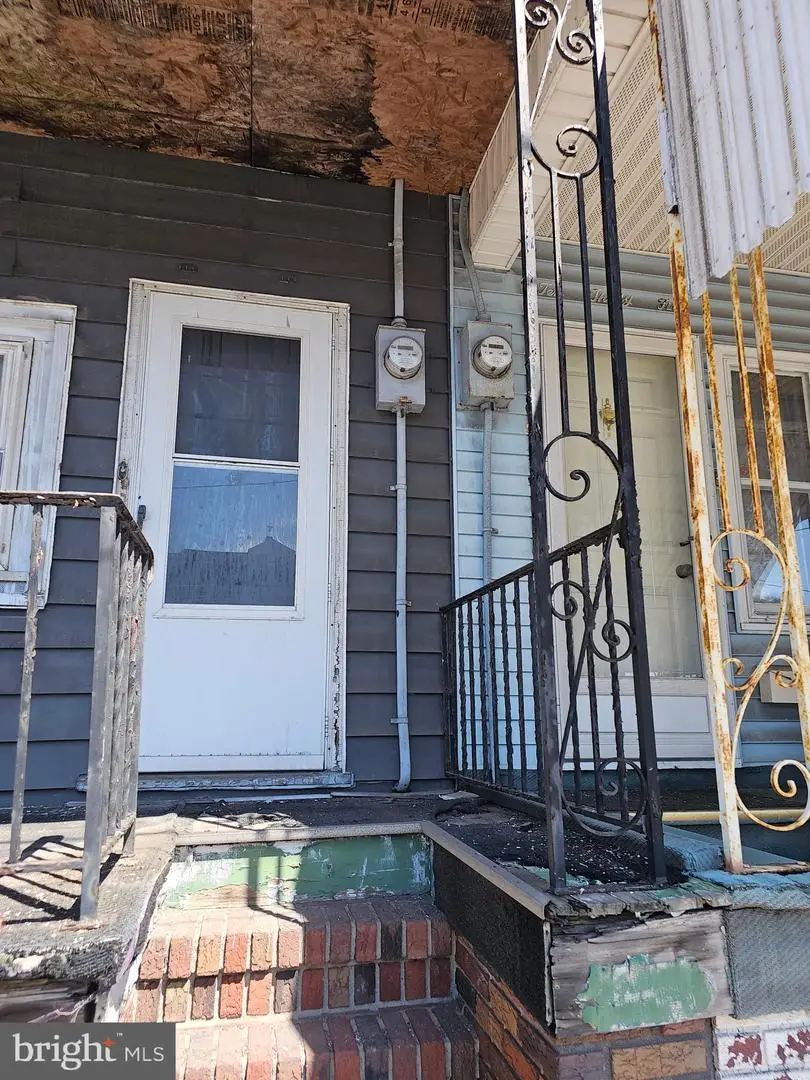 1033 E Centre St, Mahanoy City, PA 17948 - #2