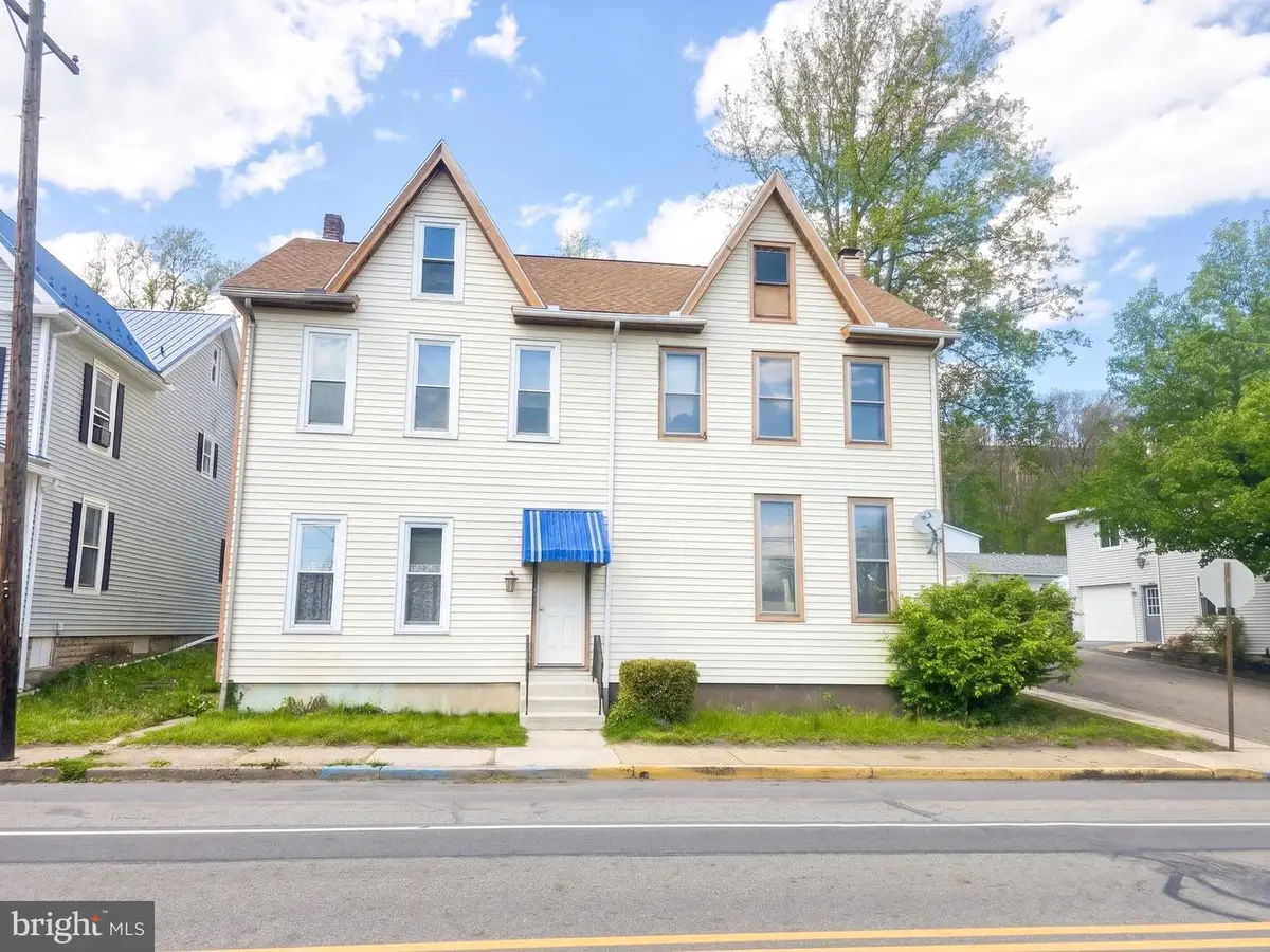 1241 E Grand Ave, Tower City, PA 17980 - #1
