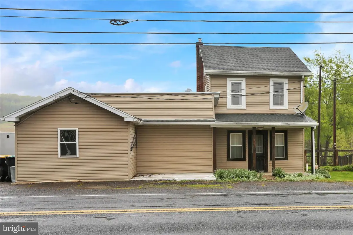1039 Long Run Rd, Pine Grove, PA 17963 - #1