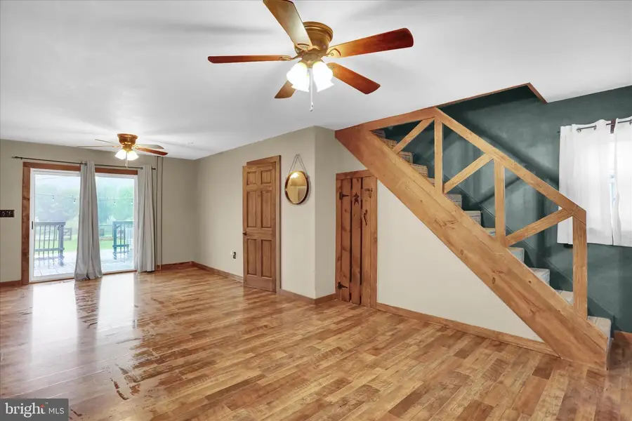 1039 Long Run Rd, Pine Grove, PA 17963 - #3