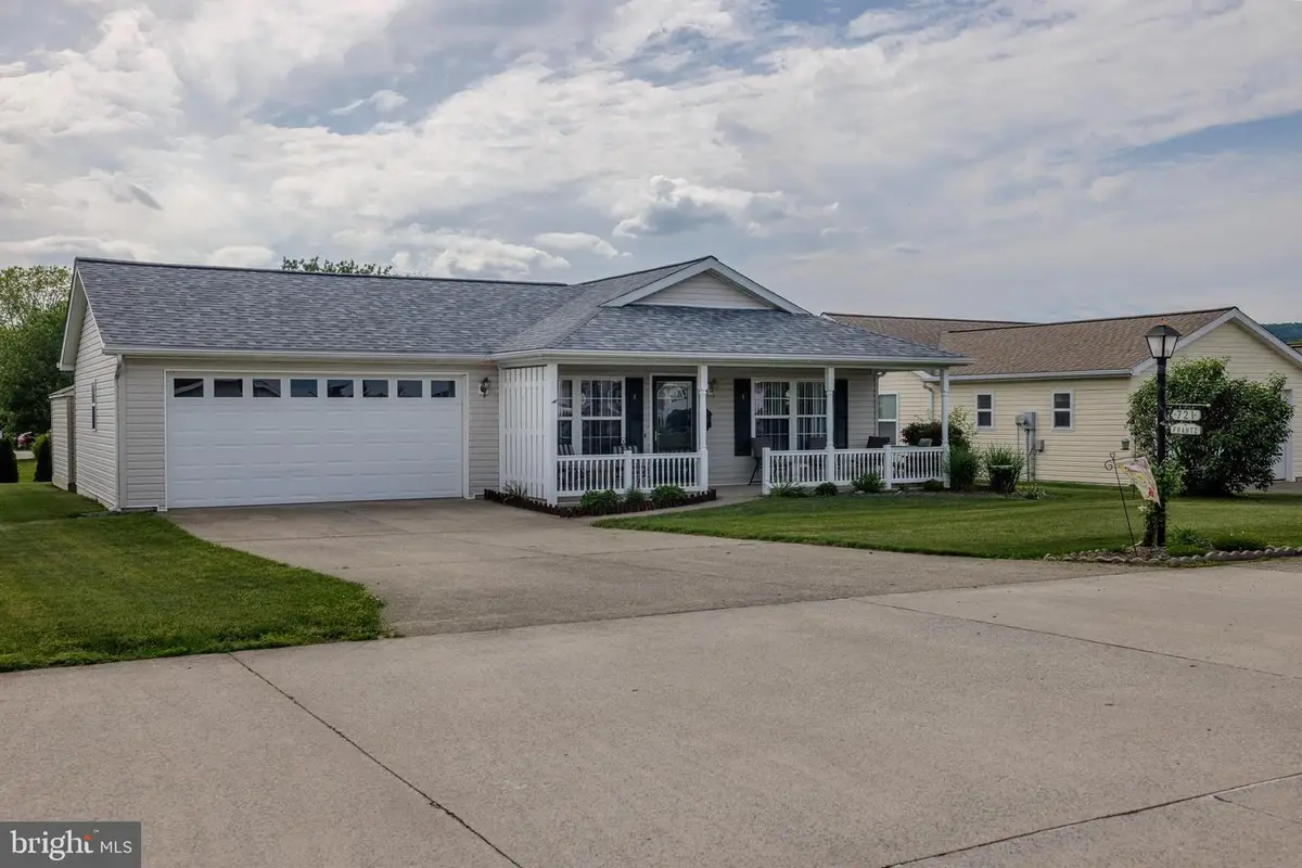 721 Union Ct, Pine Grove, PA 17963 - #1