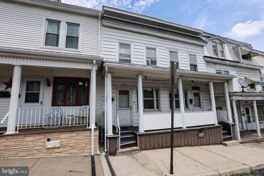 1229-1231 Walnut St, Ashland, PA 17921 - #3