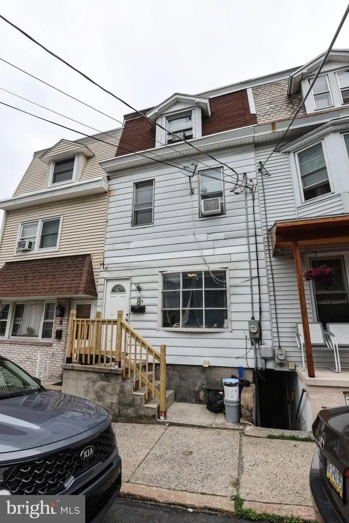 8 S 19th St, Pottsville, PA 17901 - #3