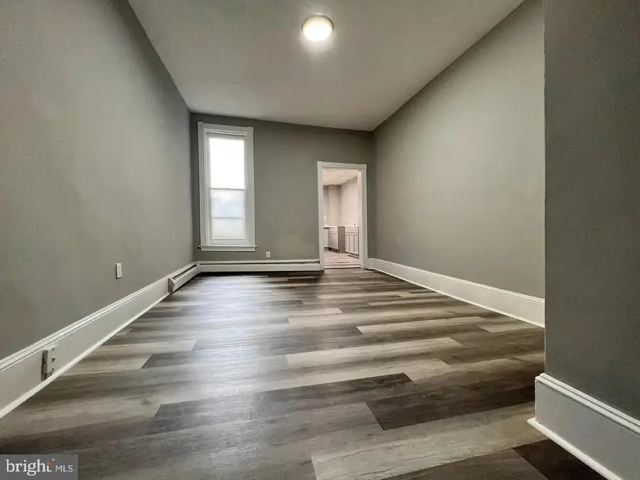 1502 W Norwegian St, Pottsville, PA 17901 - #3