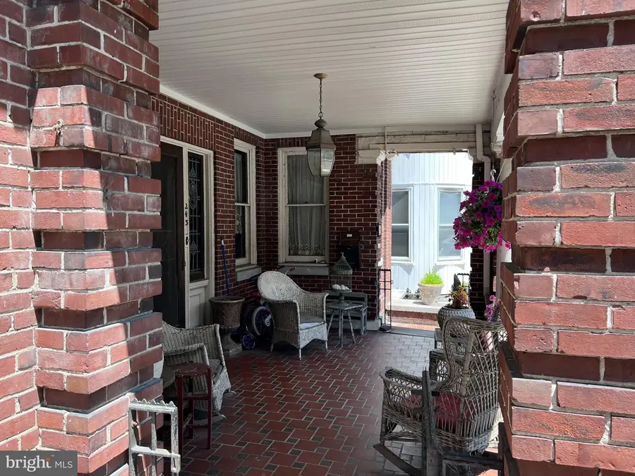 243 W Broad St, Tamaqua, PA 18252 - #3