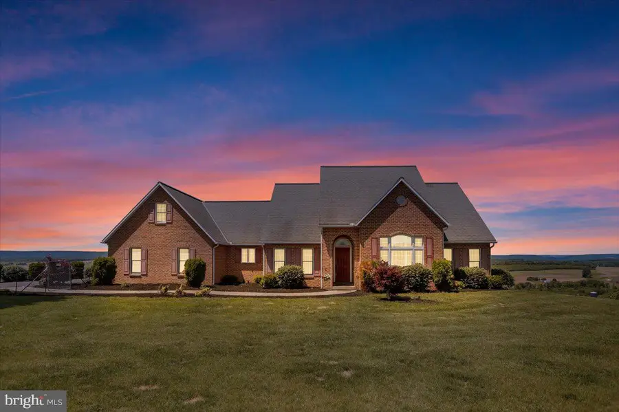 511 Summer Hill Rd, Schuylkill Haven, PA 17972 - #2