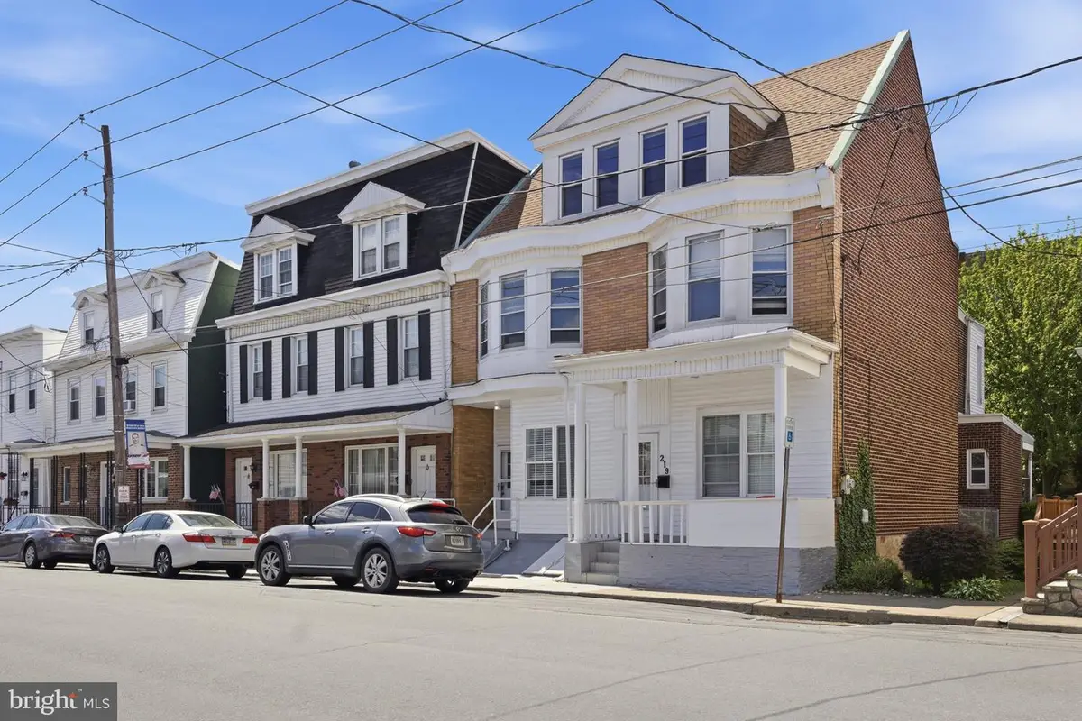 217-219 North St, Minersville, PA 17954 - #1