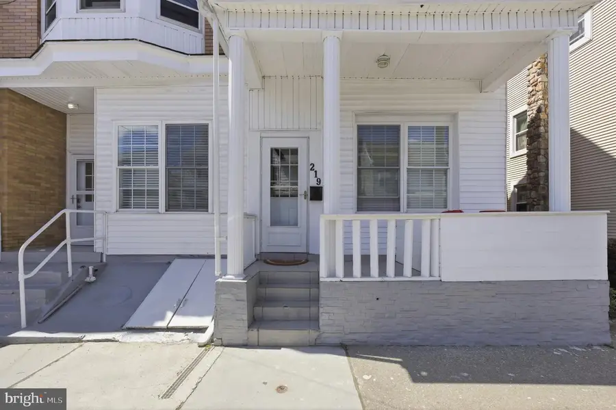 217-219 North St, Minersville, PA 17954 - #3