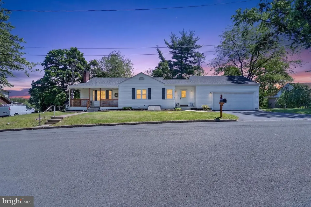 161 Avenue C, Schuylkill Haven, PA 17972 - #1