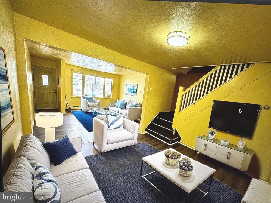 217 S South St, Minersville, PA 17954 - #2