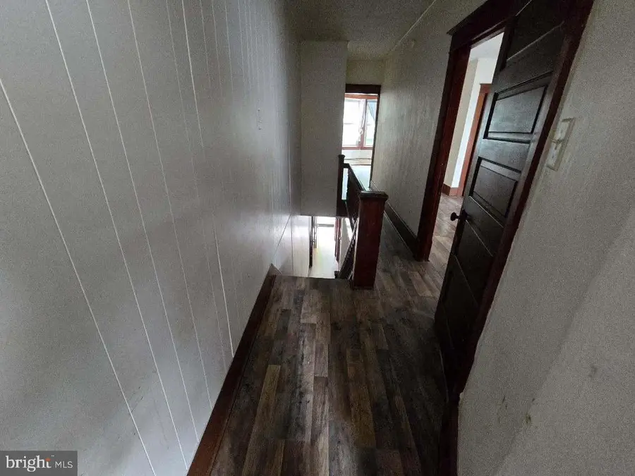 726 Mine St, Pottsville, PA 17901 - #3