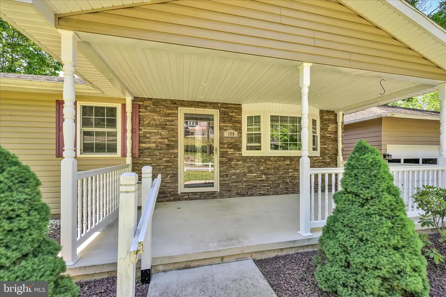 190 Brier City Rd, Pottsville, PA 17901 - #2