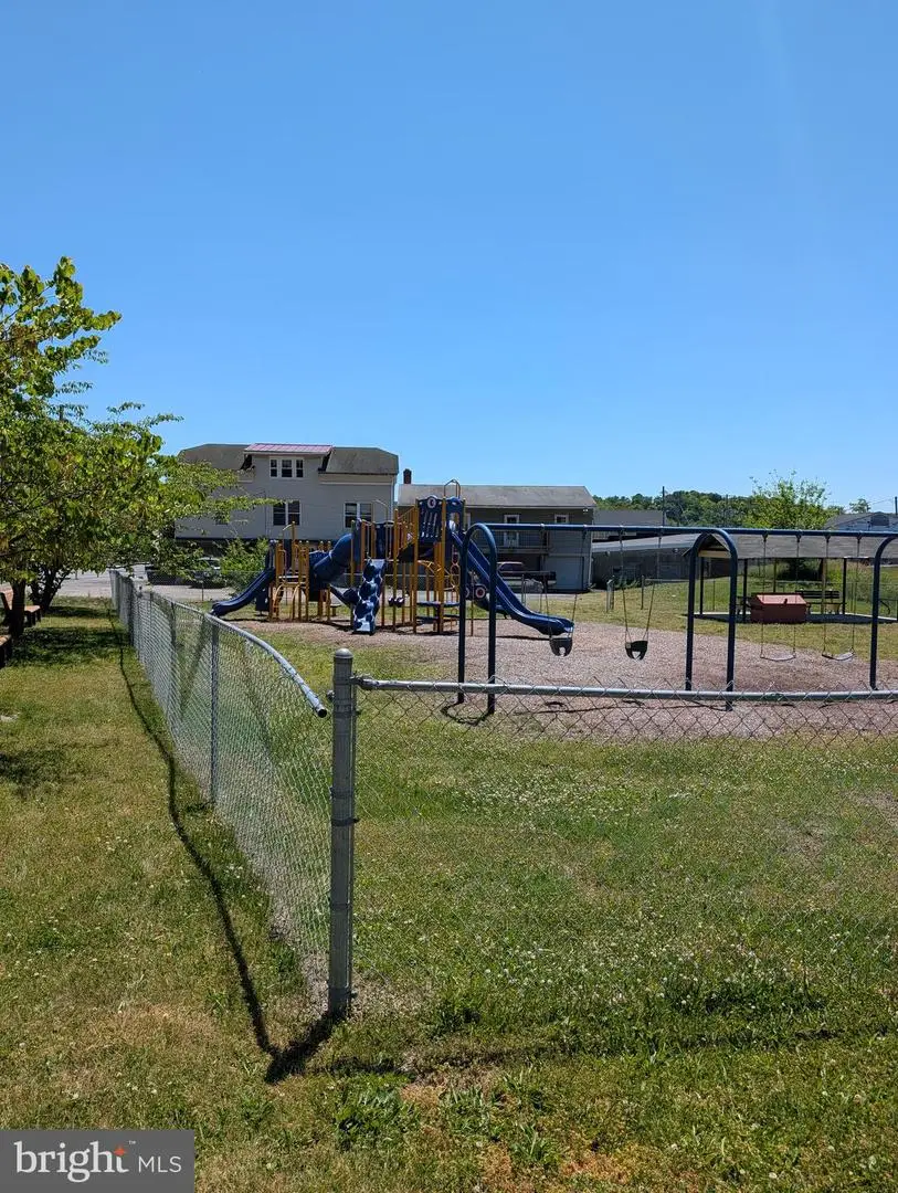 627 N Garfield Ave, Schuylkill Haven, PA 17972 - #3