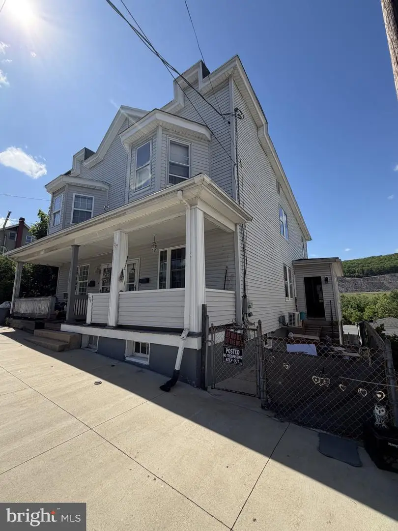 129 E Ridge St, Coaldale, PA 18218 - #1