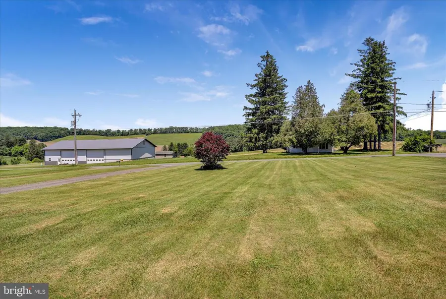 108 Hollow Rd, Ringtown, PA 17967 - #3