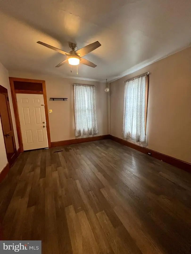 122 E Market St, Schuylkill Haven, PA 17972 - #2