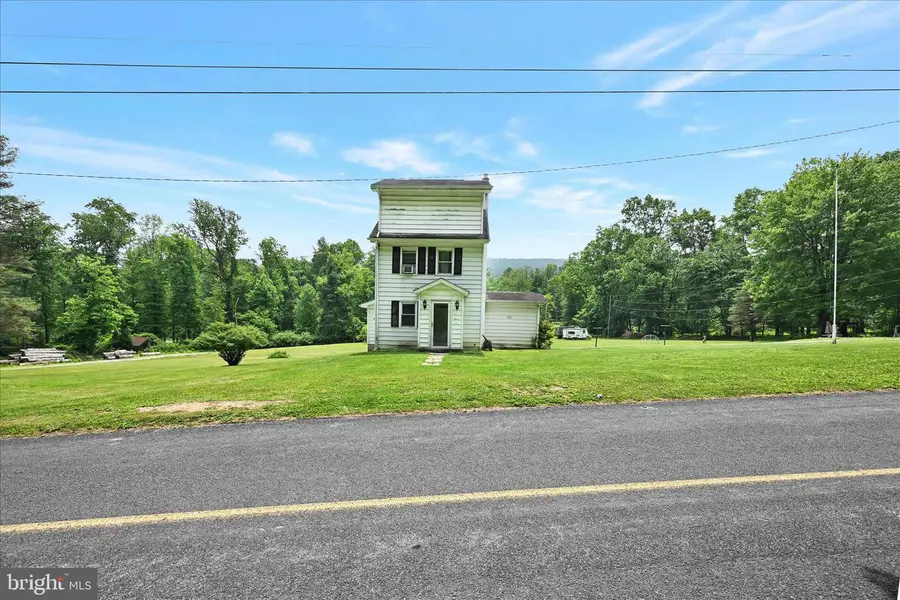 298 Camp Rd, Pine Grove, PA 17963 - #2