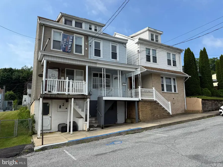 1218 Spruce St, Ashland, PA 17921 - #2