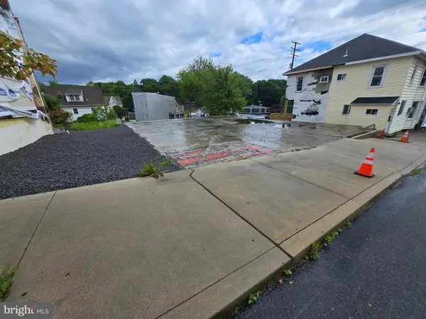 603 E Market St, POTTSVILLE, PA 17901
