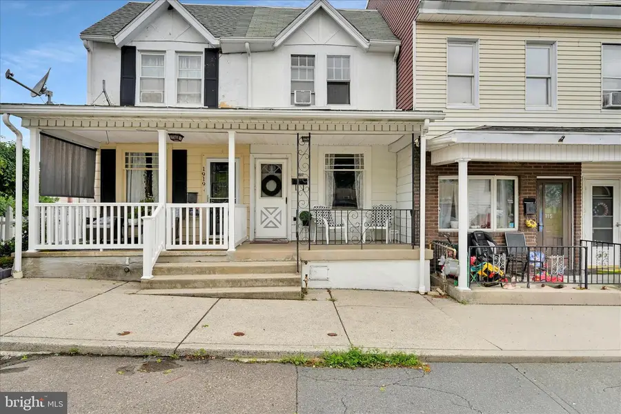 1917 W Walnut St, Ashland, PA 17921 - #2