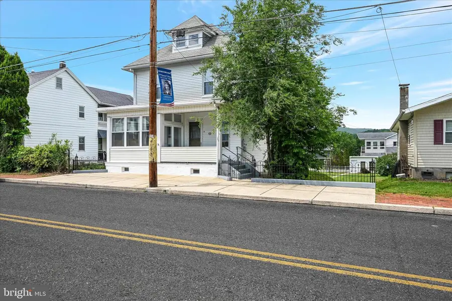 70 Schuylkill St, Cressona, PA 17929 - #2