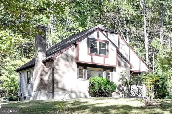 40 High Rd, ASHLAND, PA 17921