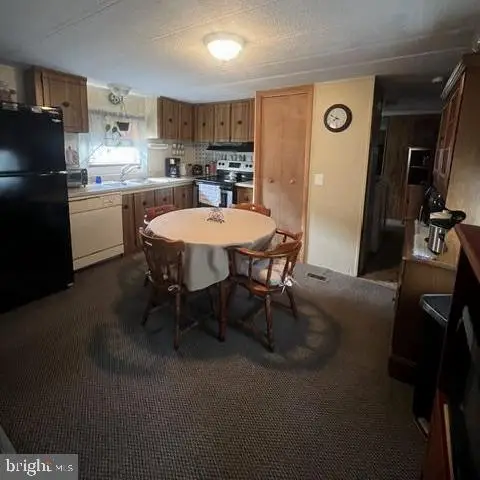 5 Sammys Mobile Home Park, Schuylkill Haven, PA 17972 - #2
