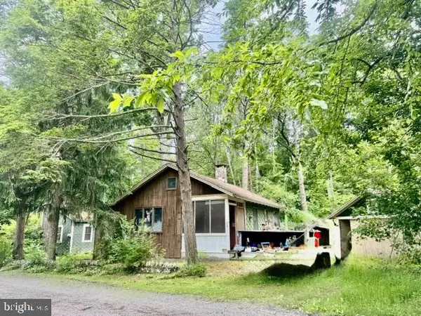 21 Bass Dr, ASHLAND, PA 17921