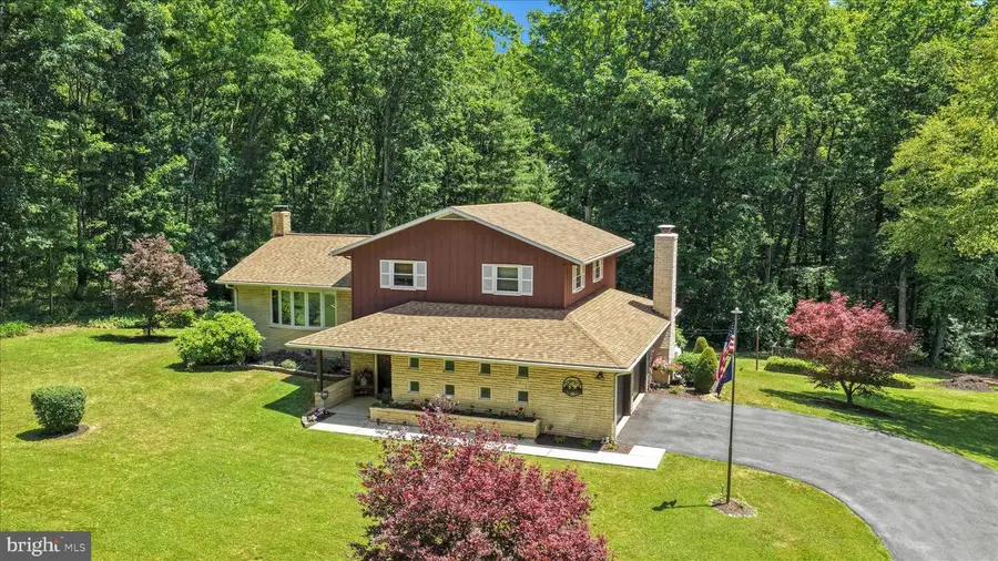 28 Pine Heights Dr, Pine Grove, PA 17963 - #2
