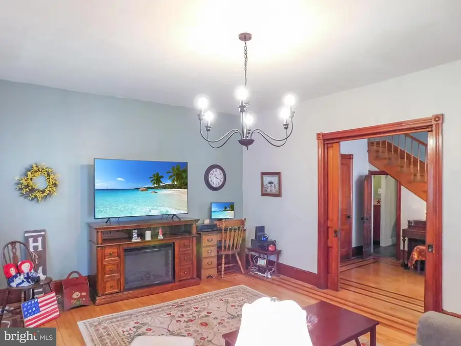 201 N Lehigh St, Tamaqua, PA 18252 - #3