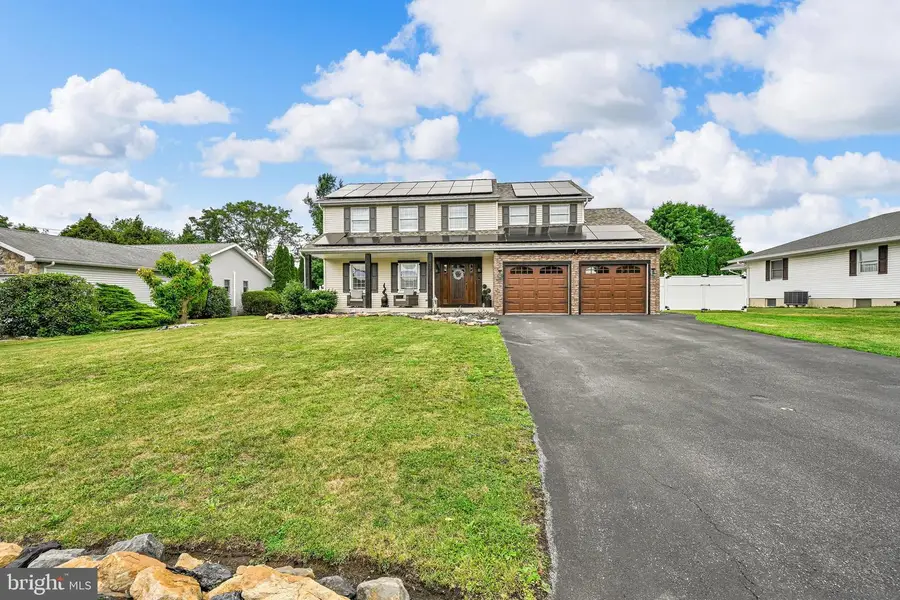 803 Pinewood Dr, Pottsville, PA 17901 - #3
