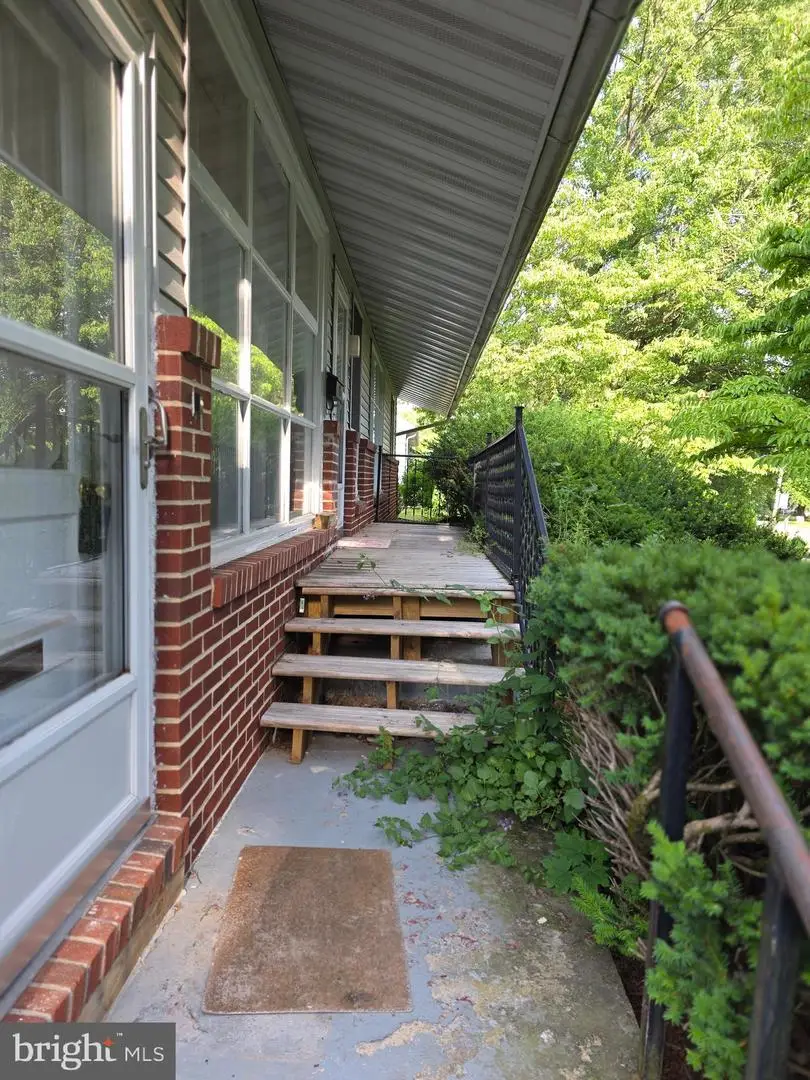 521 E Mifflin St, Orwigsburg, PA 17961 - #3