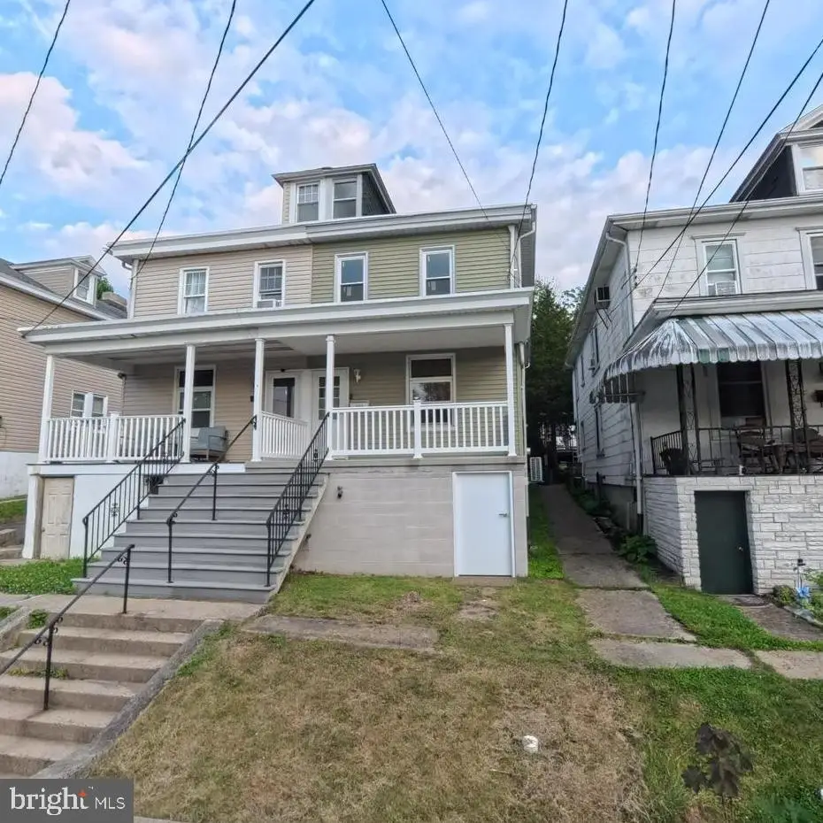 2149 W Norwegian St, Pottsville, PA 17901 - #1