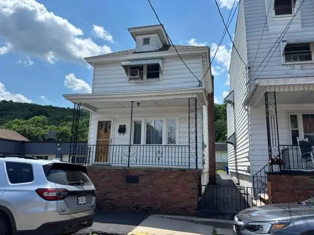 148 S 3rd St, Saint Clair, PA 17970 - #1